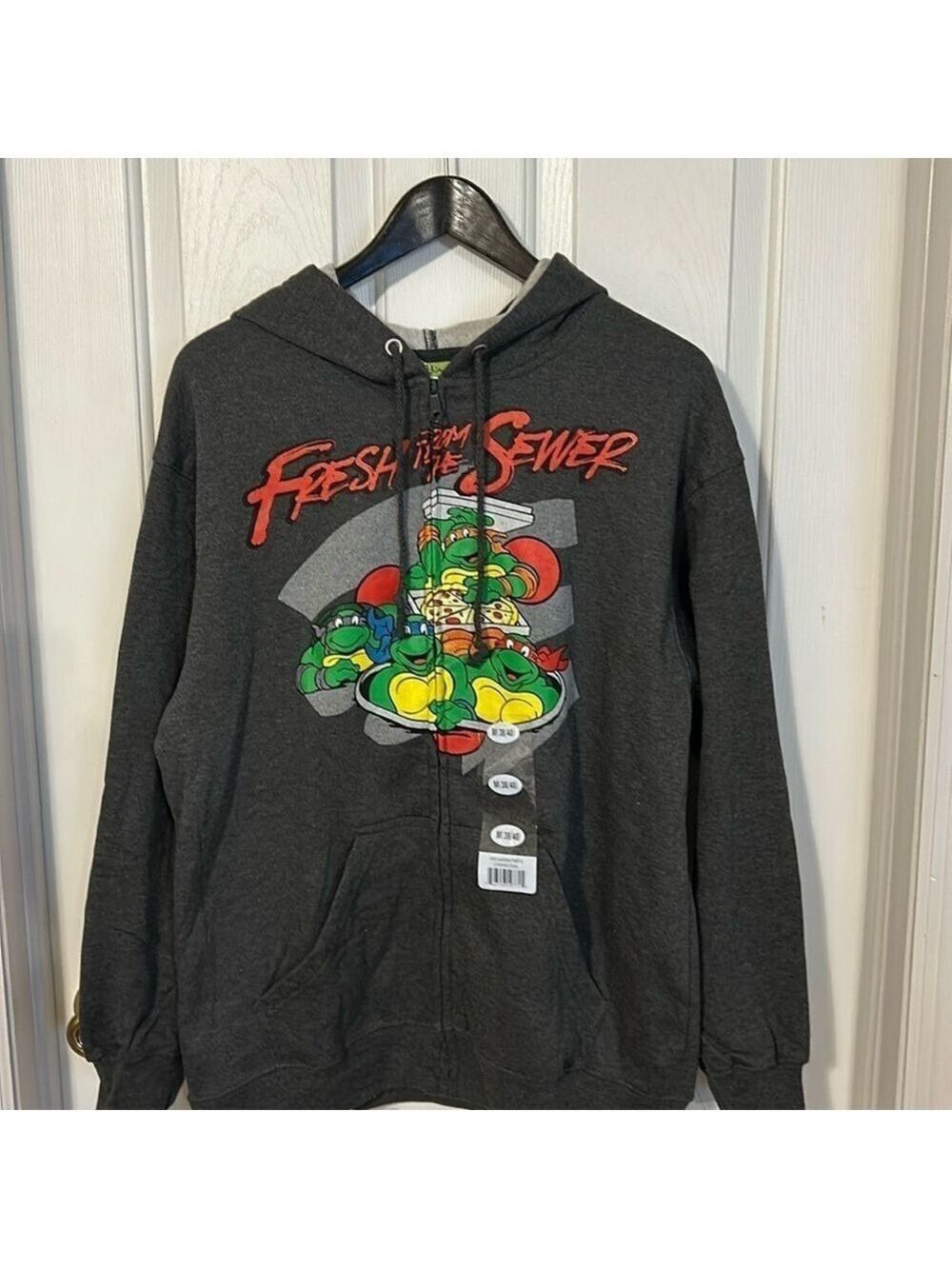 Teenage Mutant Ninja Turtles hoodie, NWT, Size M, zip front, 2 front pockets